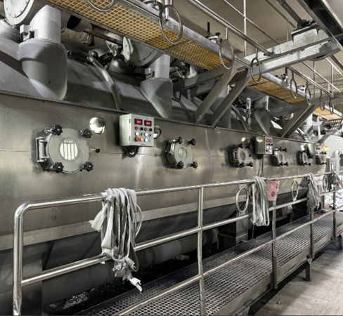 High-temperature and high-pressure jig dyeing vat